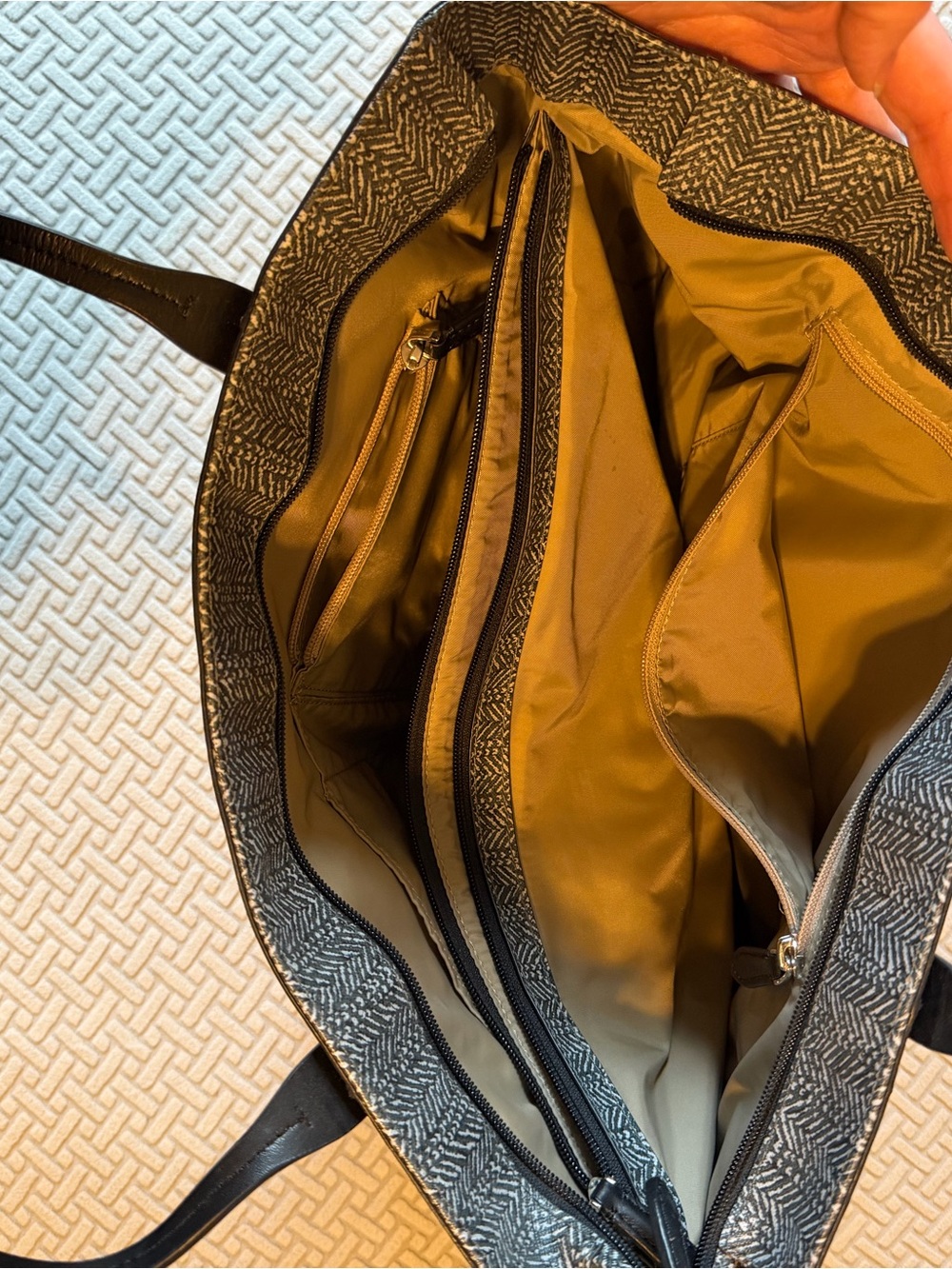 Tumi laptop tote - Picture 3 of 4